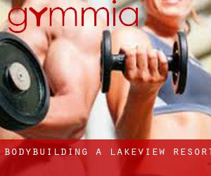 BodyBuilding a Lakeview Resort