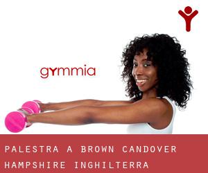 palestra a Brown Candover (Hampshire, Inghilterra)